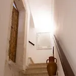 Casa Don Paulu * 오스투니